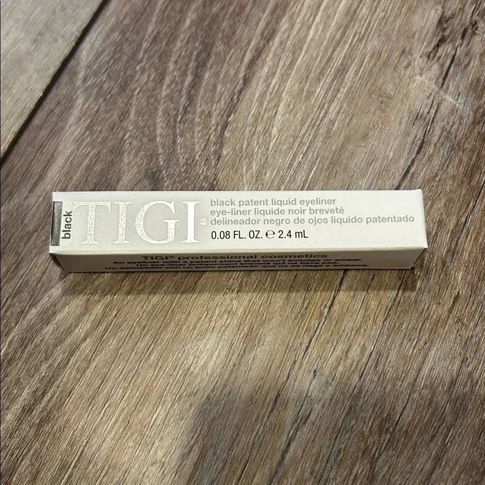 NEW! TIGI Black Patent Liquid Eyeliner